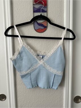 H&M Light Blue Ribbed Lace Trim Cropped Cami Top